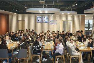 冬至暖情&nbsp;融通中外&nbsp;共筑校园温...